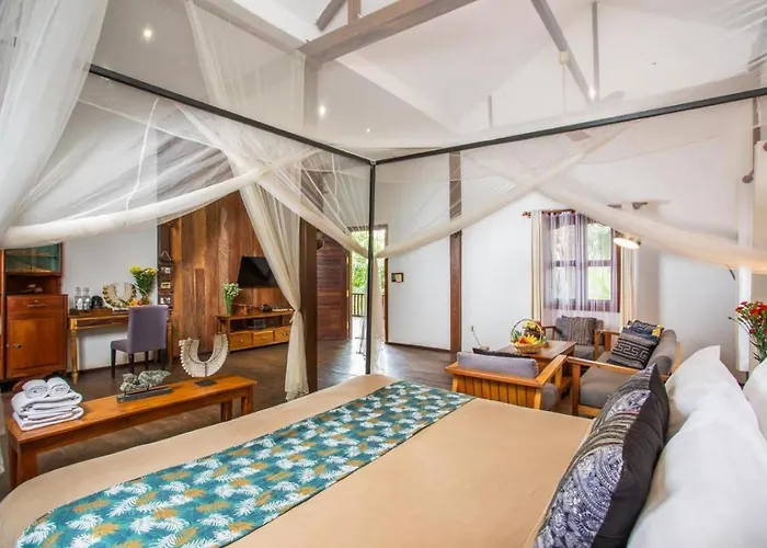 Isann * Siem Reap