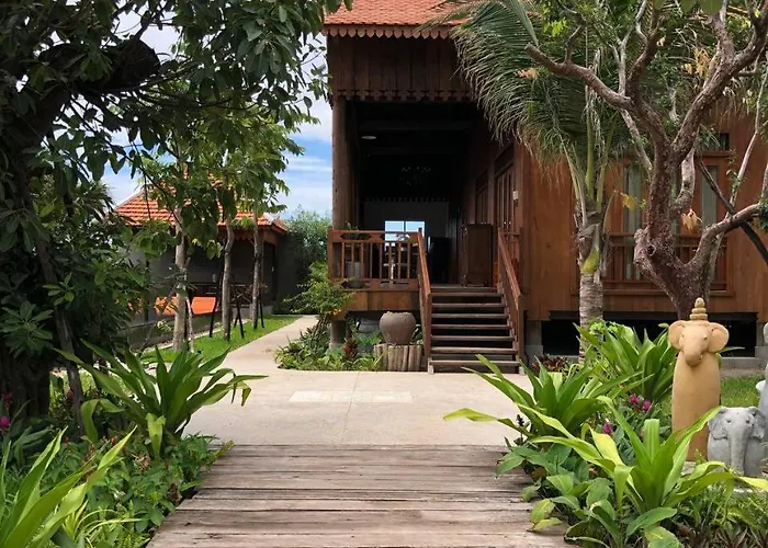 Isann * Siem Reap